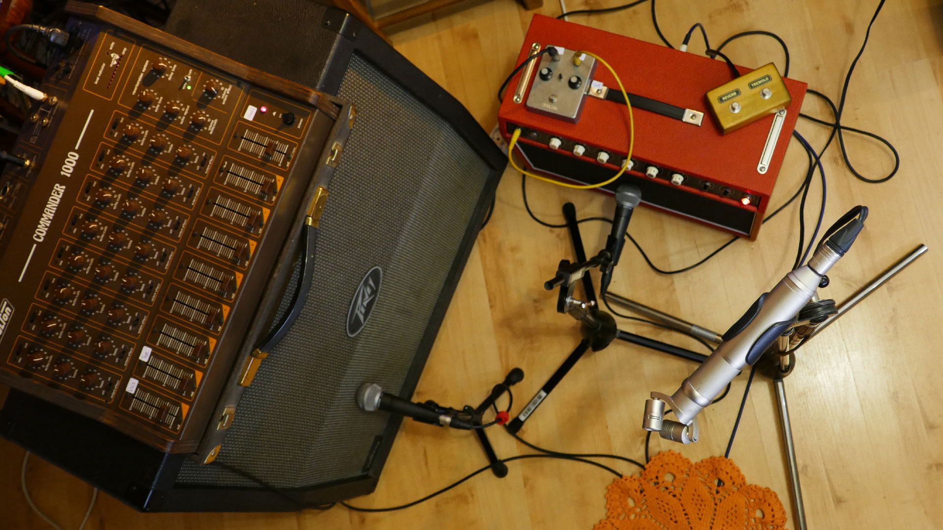 2025-04-24 2 Spieluhren Aufnehmen Tape 21.1 (Kompositon, Remix)